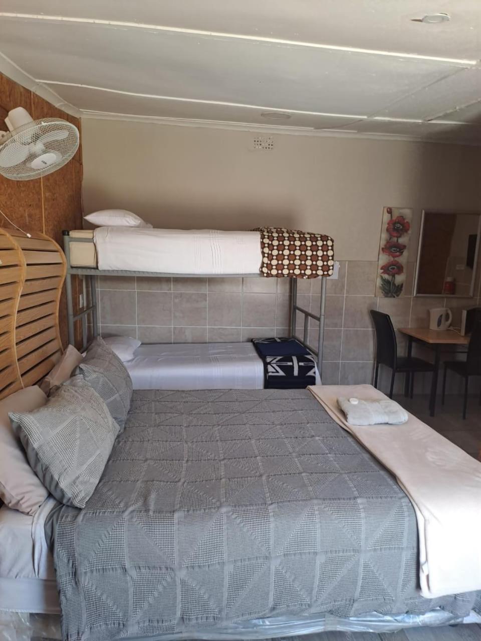 Breaking Dawn Bed & Breakfast Noupoort Luaran gambar
